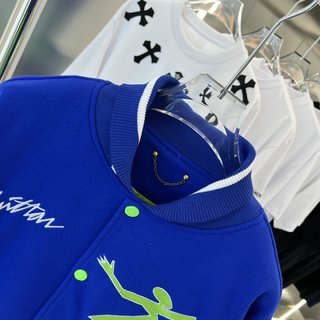 Chloe’s Picks - LOV Clothes - 002