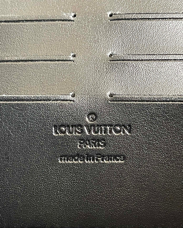 I W Fashion Lu-Vi bags - 17530