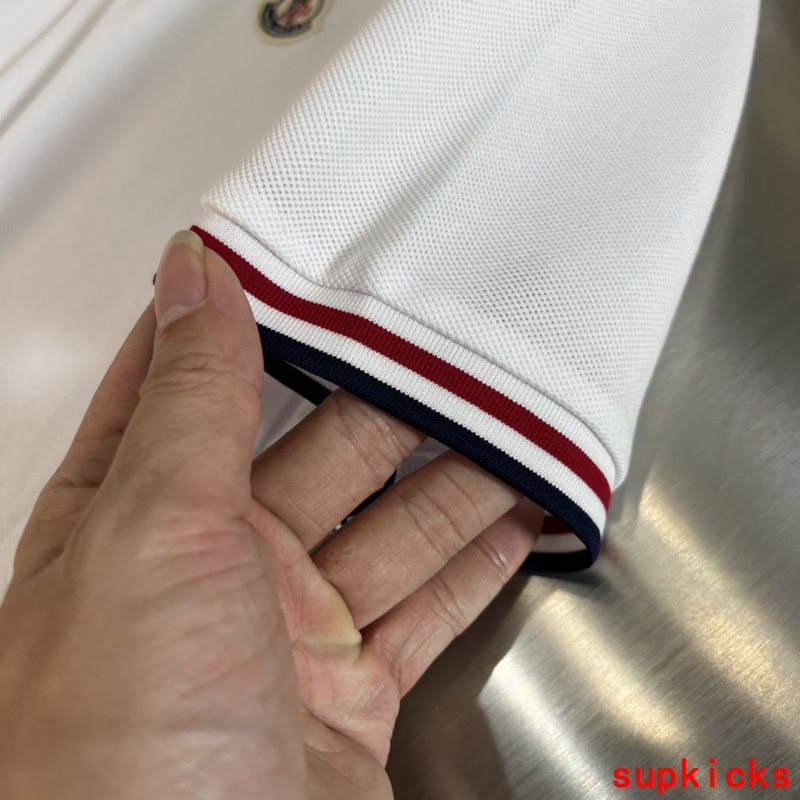 Moncler Luxury Cloth