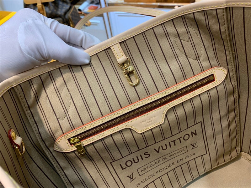 PHA - LOV Bags - 316