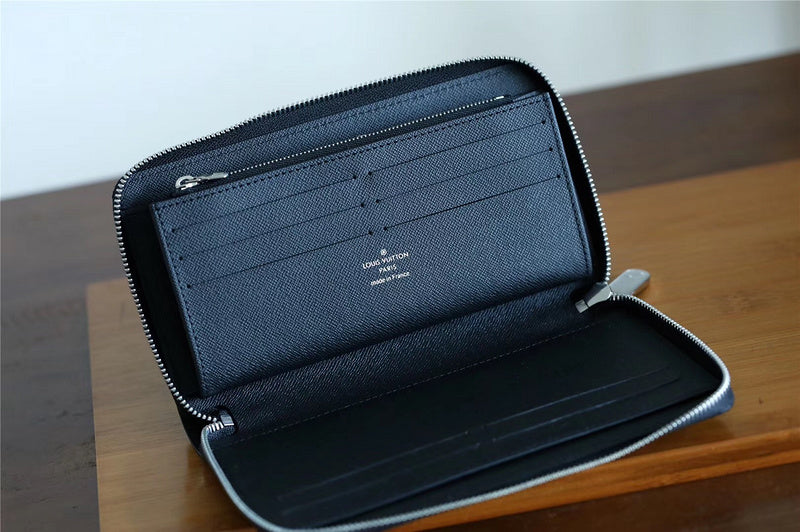 I W Fashion Lu-Vi bags - 11046