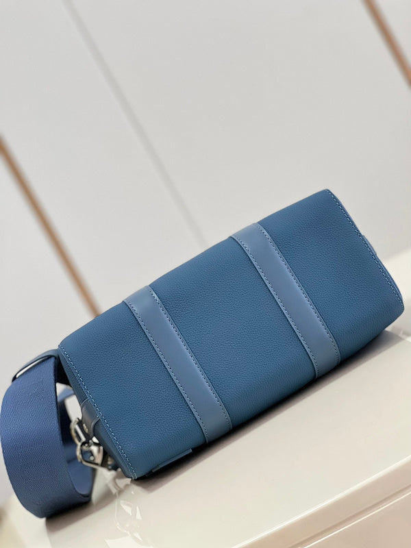 I W Fashion Lu-Vi bags - 16990