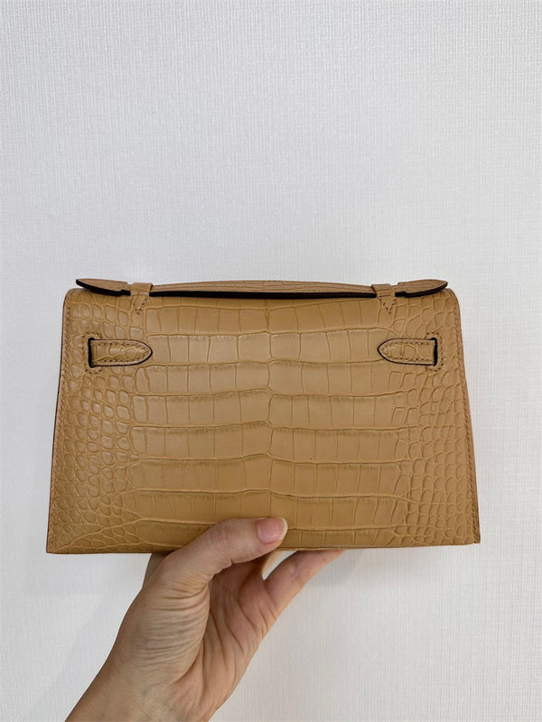 PHA - HMS Bags - 677