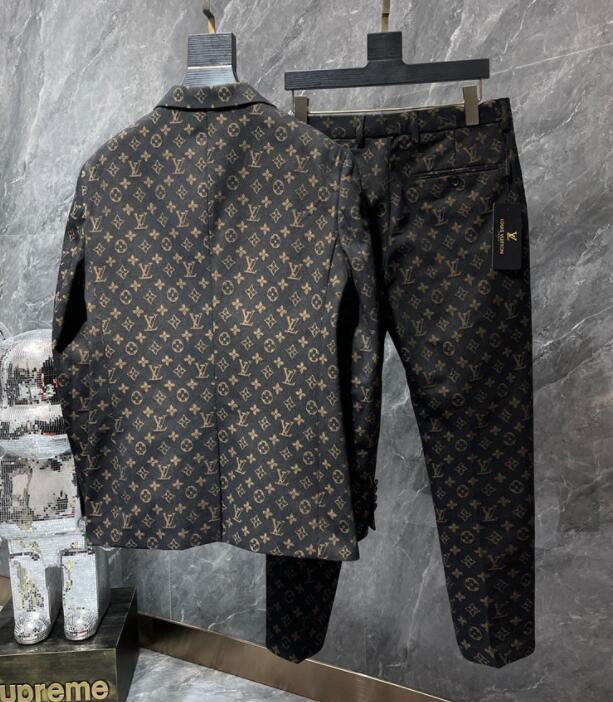Chloe’s Picks - LOV Clothes - 027