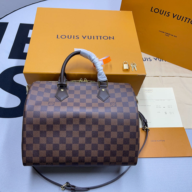 I W Fashion Lu-Vi bags - 8150