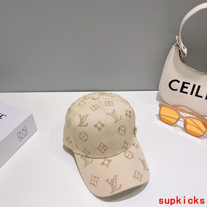 Louis Vuitton Luxury Cap
