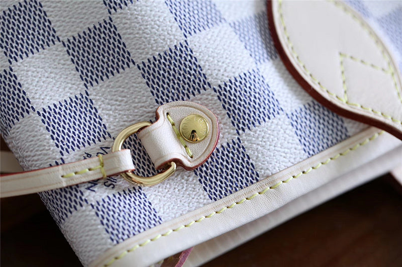 I W Fashion Lu-Vi bags - 8103