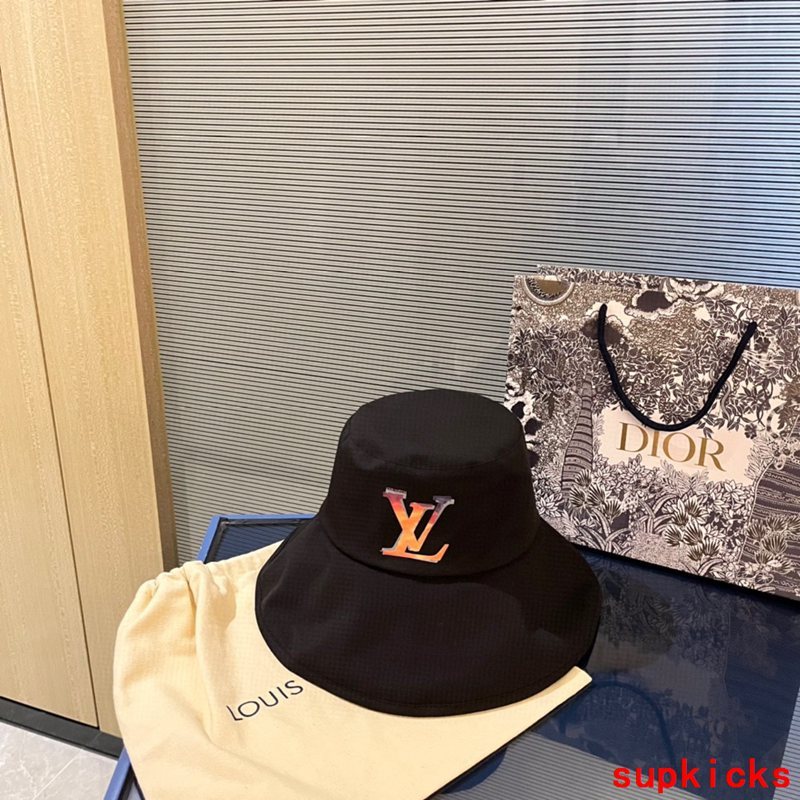 Louis Vuitton Luxury Cap