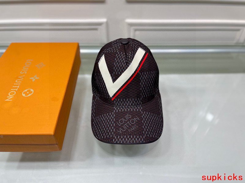 Louis Vuitton Luxury Cap