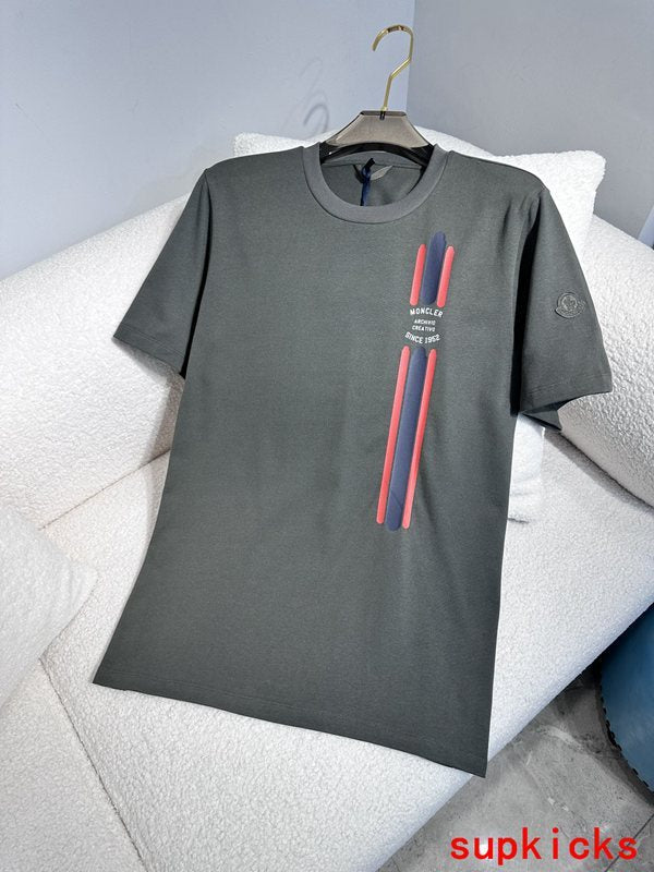 Moncler Luxury Cloth