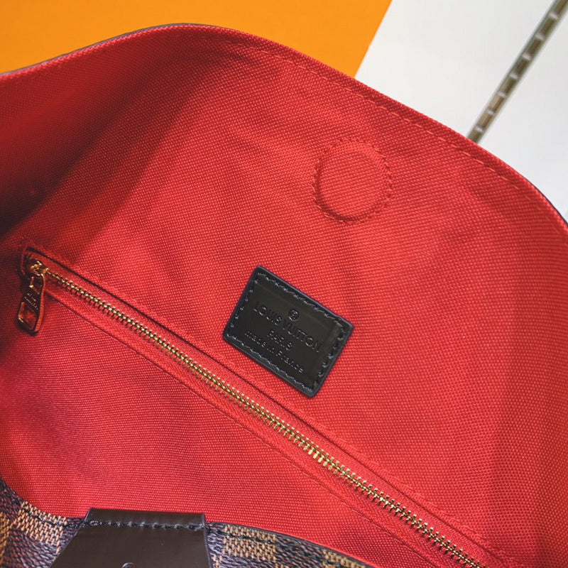 I W Fashion Lu-Vi bags - 17509