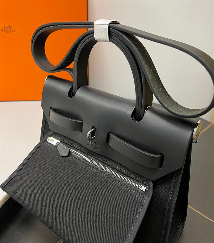 PHA - HMS Bags - 421