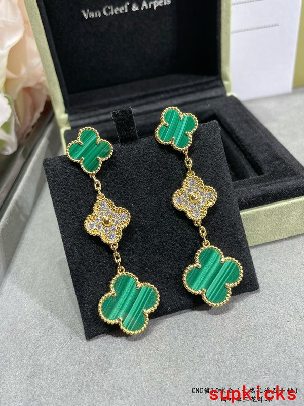 Van Cleef & Arples Jewelry