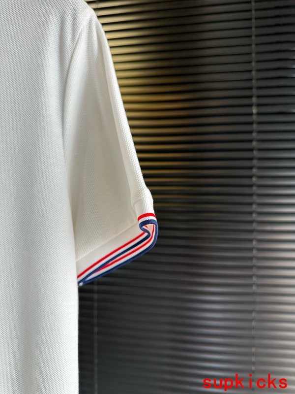 Moncler Luxury Cloth