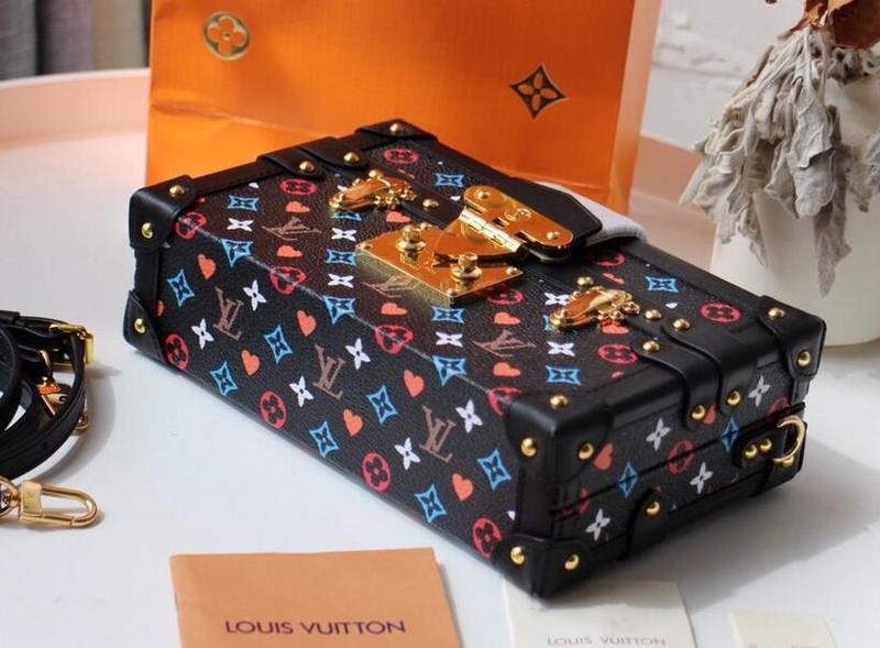 Chloe’s Picks - LOV Bags - 2665