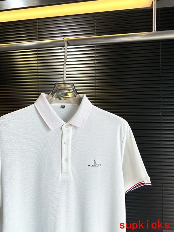 Moncler Luxury Cloth