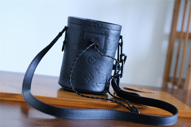I W Fashion Lu-Vi bags - 10381