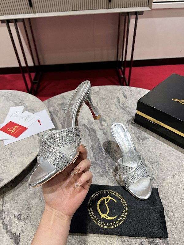 Chloe’s Picks - High-Quality Designer Products for You - AFFORDABLE LUXURY HEELS - 8079