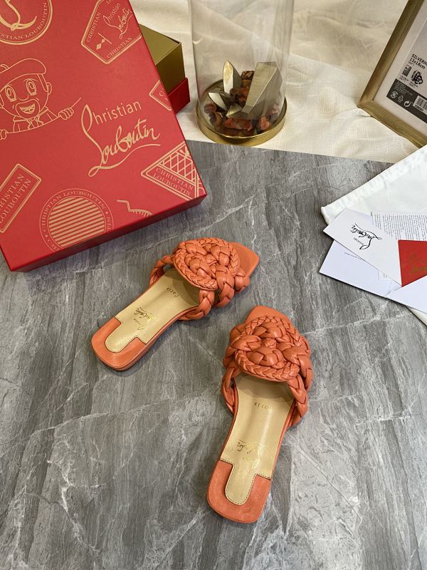 Chloe’s Picks - High-Quality Designer Products for You - AFFORDABLE LUXURY HEELS - 7971