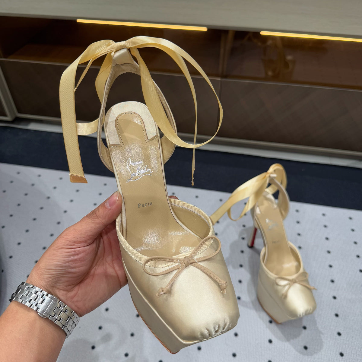 Chloe’s Picks - Premium Luxury Goods and Accessories - AFFORDABLE LUXURY HEELS - 8218
