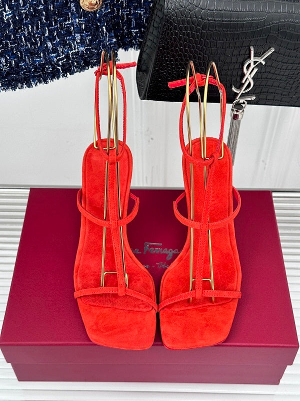 Chloe’s Picks - Premium Luxury Goods and Accessories - AFFORDABLE LUXURY HEELS - 8058