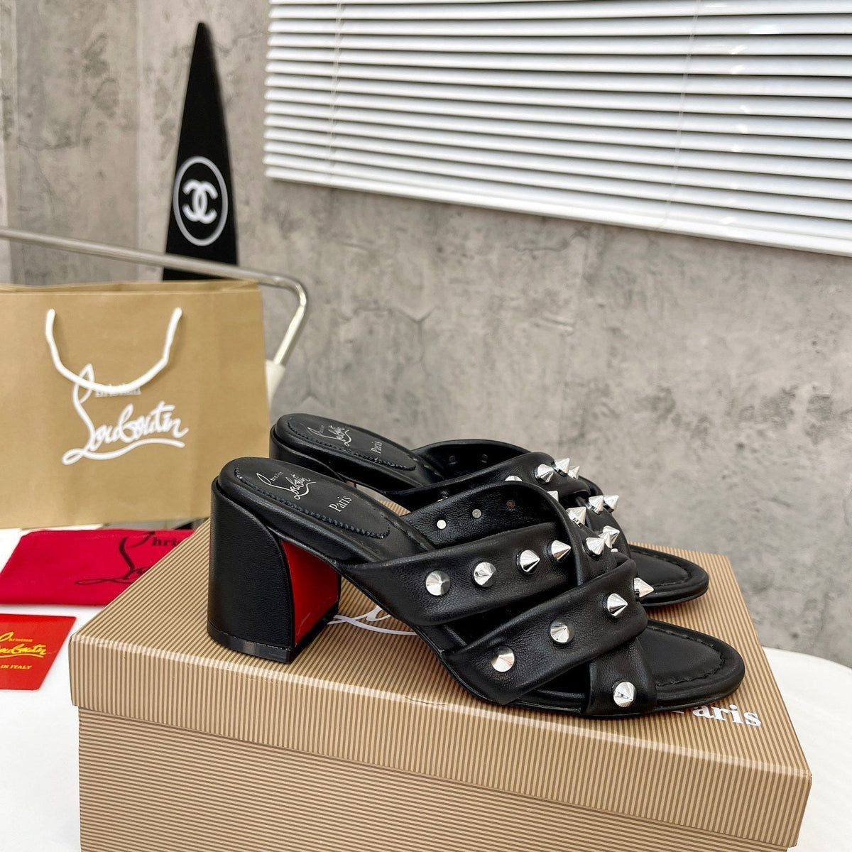Chloe’s Picks - Premium Luxury Goods and Accessories - AFFORDABLE LUXURY HEELS - 8002