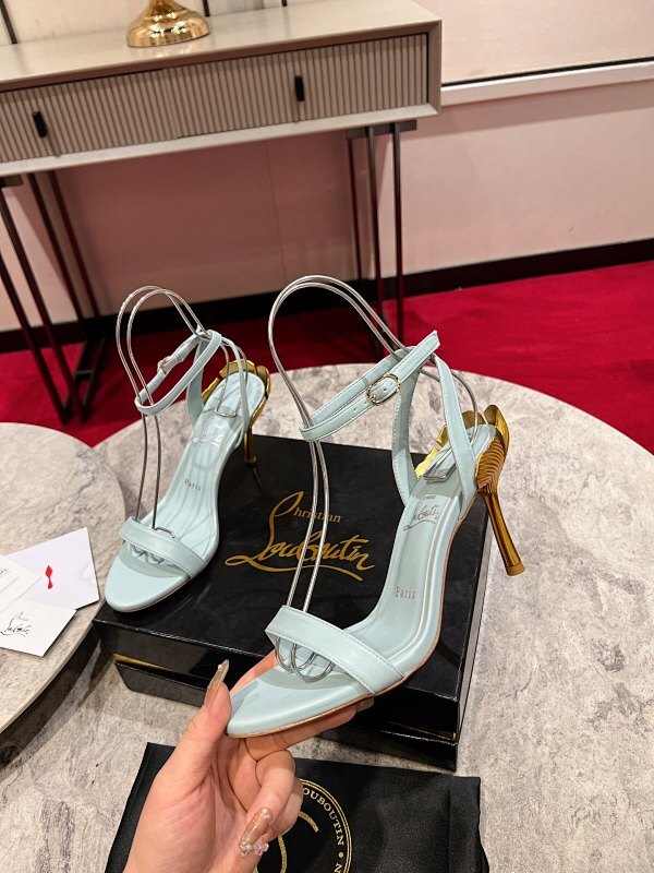 Chloe’s Picks - Premium Luxury Goods and Accessories - AFFORDABLE LUXURY HEELS - 8098