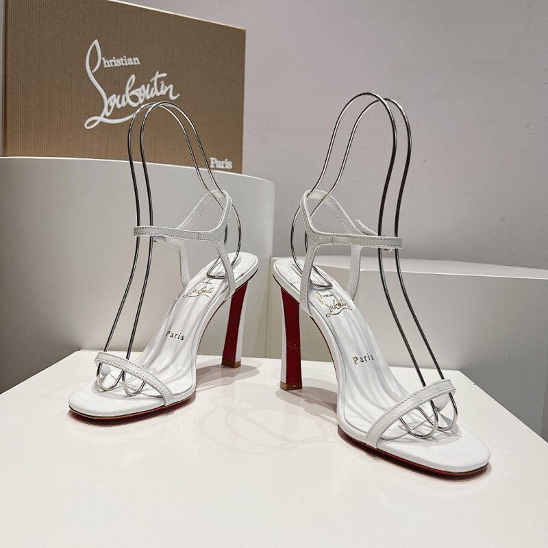 Chloe’s Picks - High-Quality Designer Products for You - AFFORDABLE LUXURY HEELS - 8111