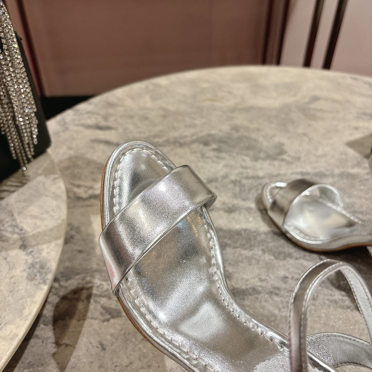 Chloe’s Picks - High-Quality Designer Products for You - AFFORDABLE LUXURY HEELS - 8303