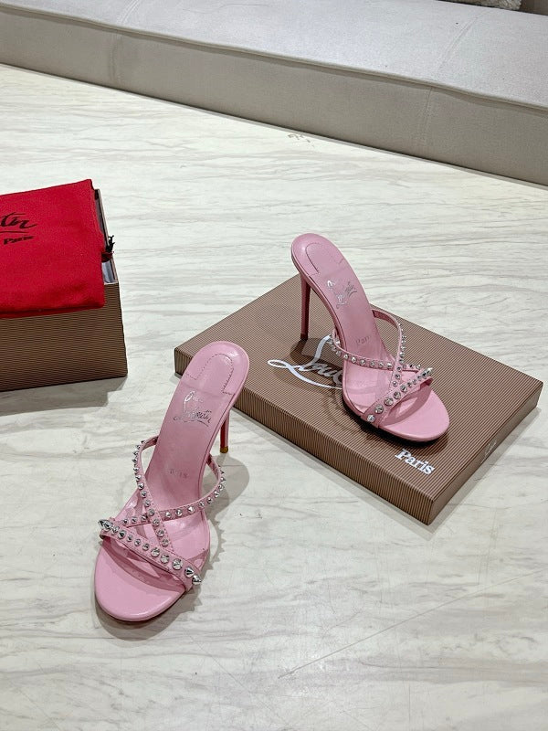 Chloe’s Picks - High-Quality Designer Products for You - AFFORDABLE LUXURY HEELS - 8287