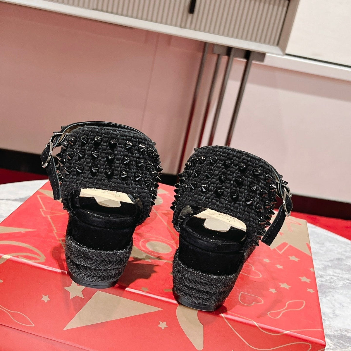 Chloe’s Picks - Premium Luxury Goods and Accessories - AFFORDABLE LUXURY HEELS - 8314