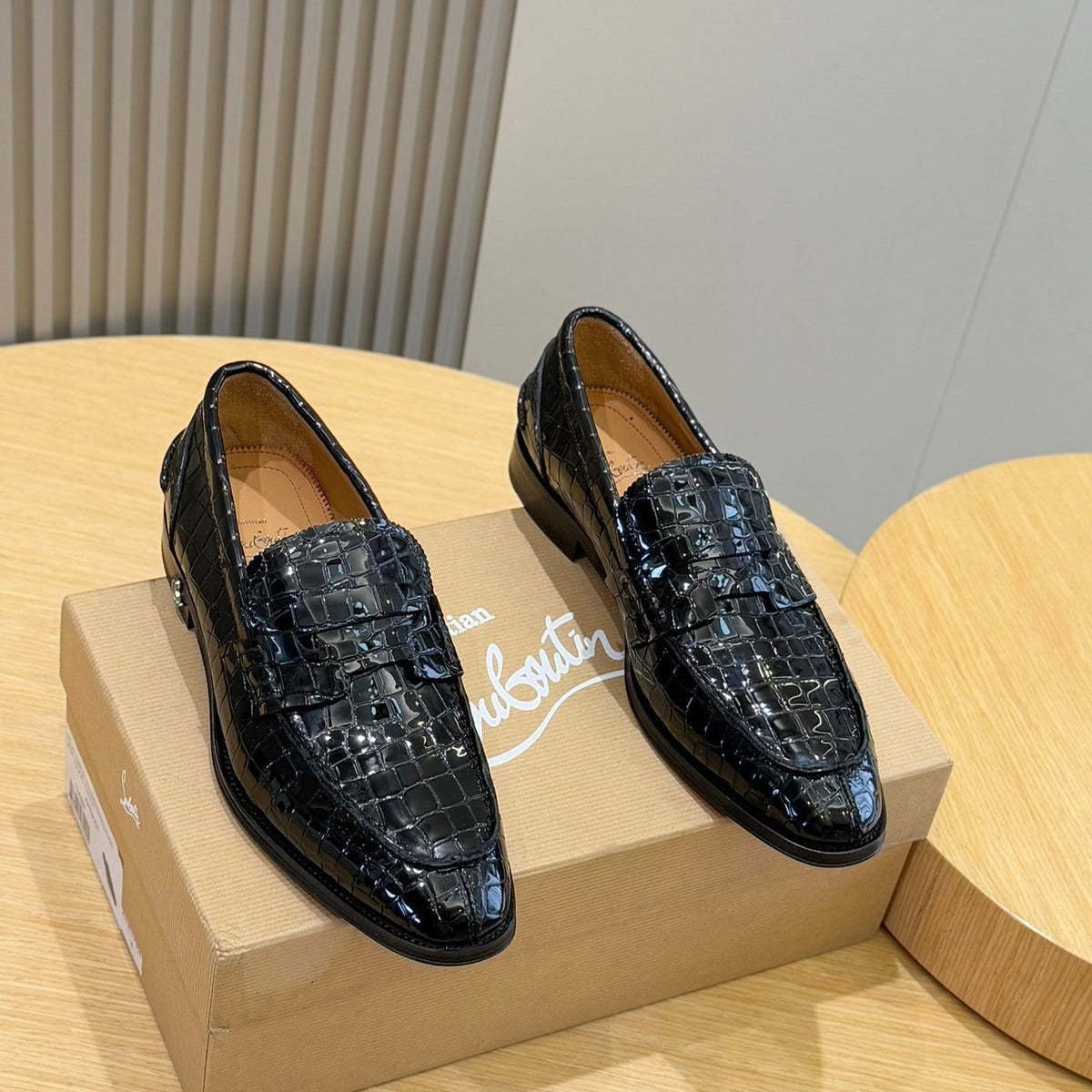 Chloe’s Picks - Premium Luxury Goods and Accessories - AFFORDABLE LUXURY HEELS - 8274