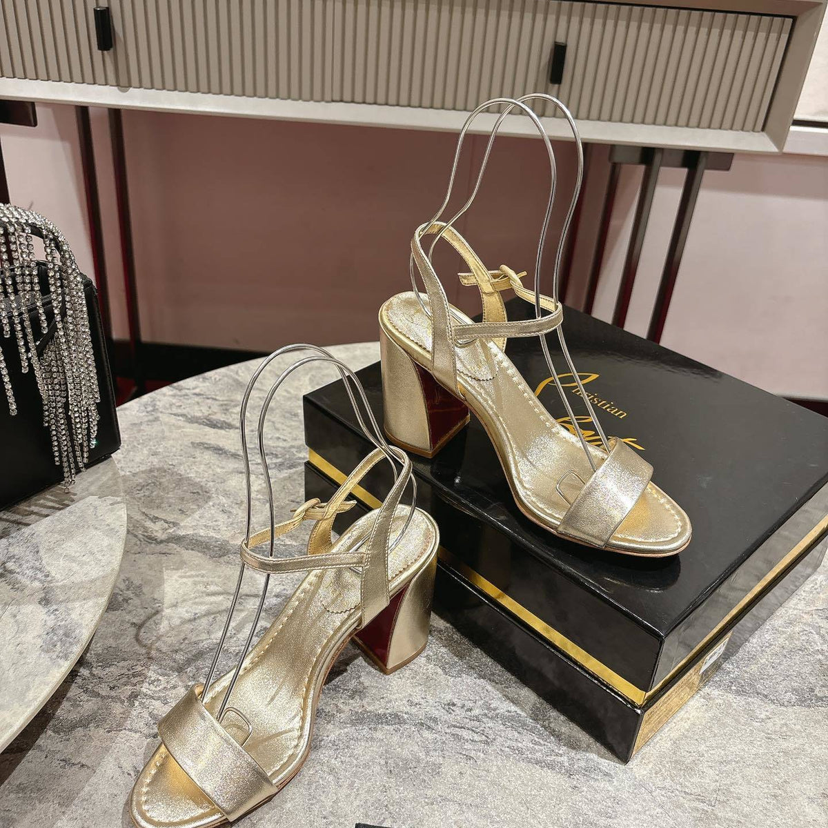 Chloe’s Picks - Premium Luxury Goods and Accessories - AFFORDABLE LUXURY HEELS - 8302