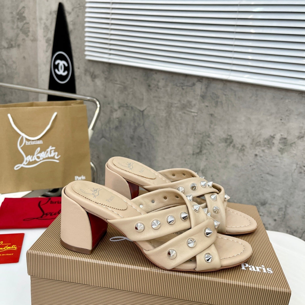 Chloe’s Picks - High-Quality Designer Products for You - AFFORDABLE LUXURY HEELS - 8003