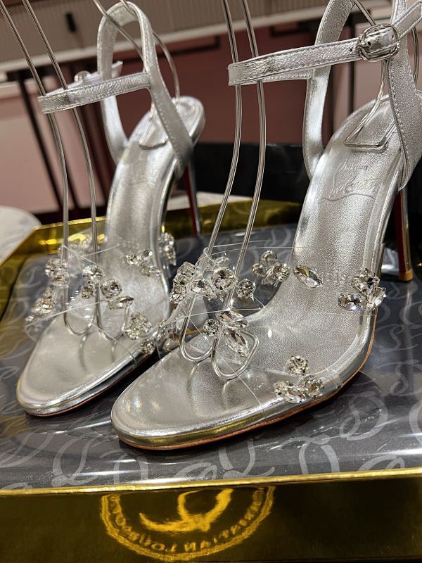 Chloe’s Picks - DESIGNER HEELS FOR WOMEN - AFFORDABLE LUXURY HEELS - 8112