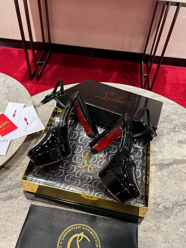 Chloe’s Picks - Premium Luxury Goods and Accessories - AFFORDABLE LUXURY HEELS - 8234