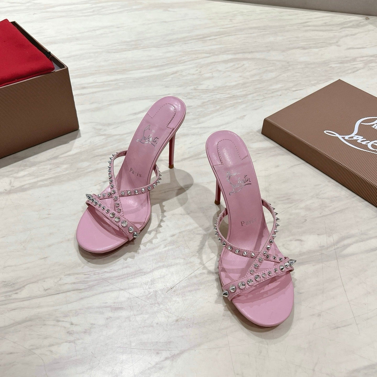 Chloe’s Picks - High-Quality Designer Products for You - AFFORDABLE LUXURY HEELS - 8287