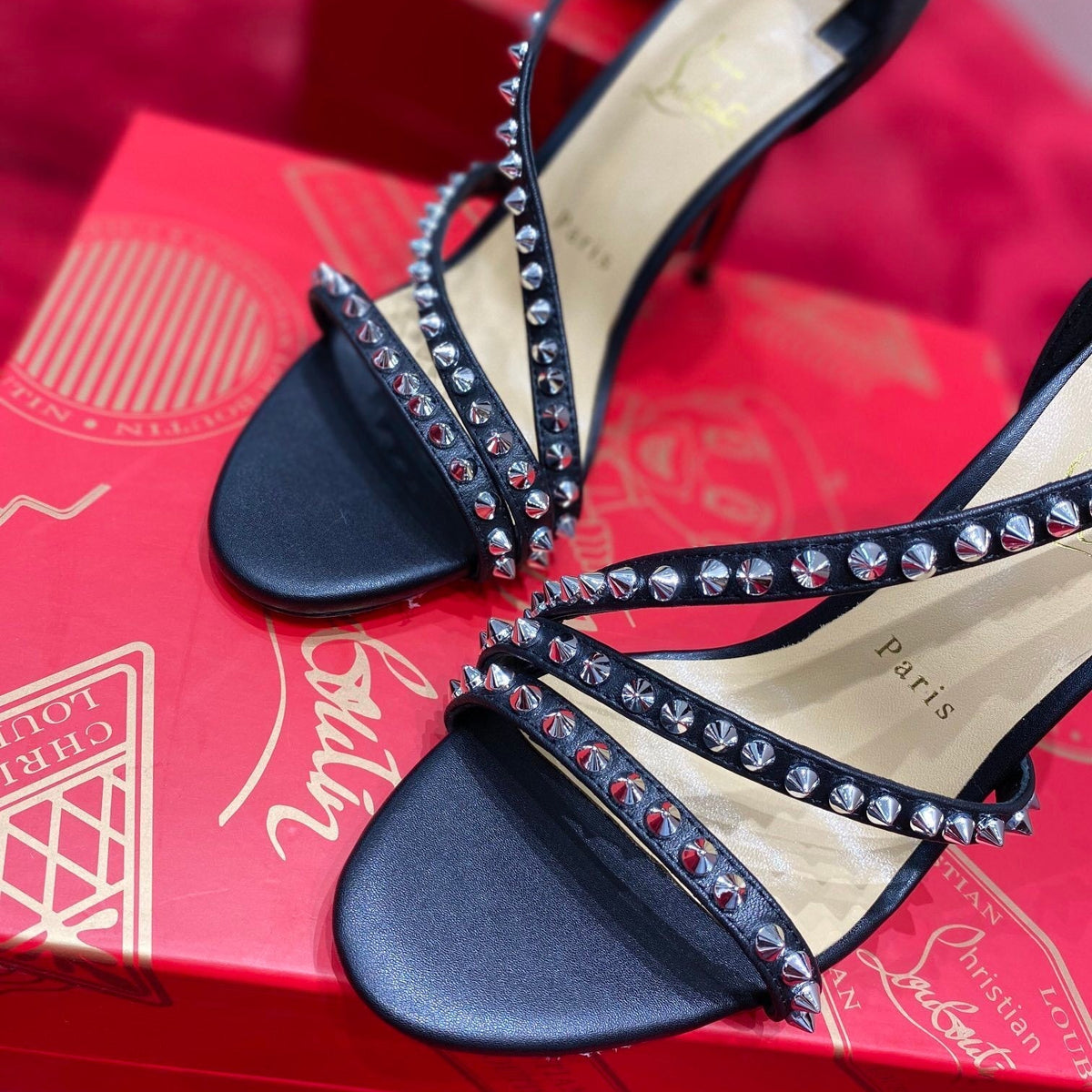 Chloe’s Picks - Premium Luxury Goods and Accessories - AFFORDABLE LUXURY HEELS - 7962