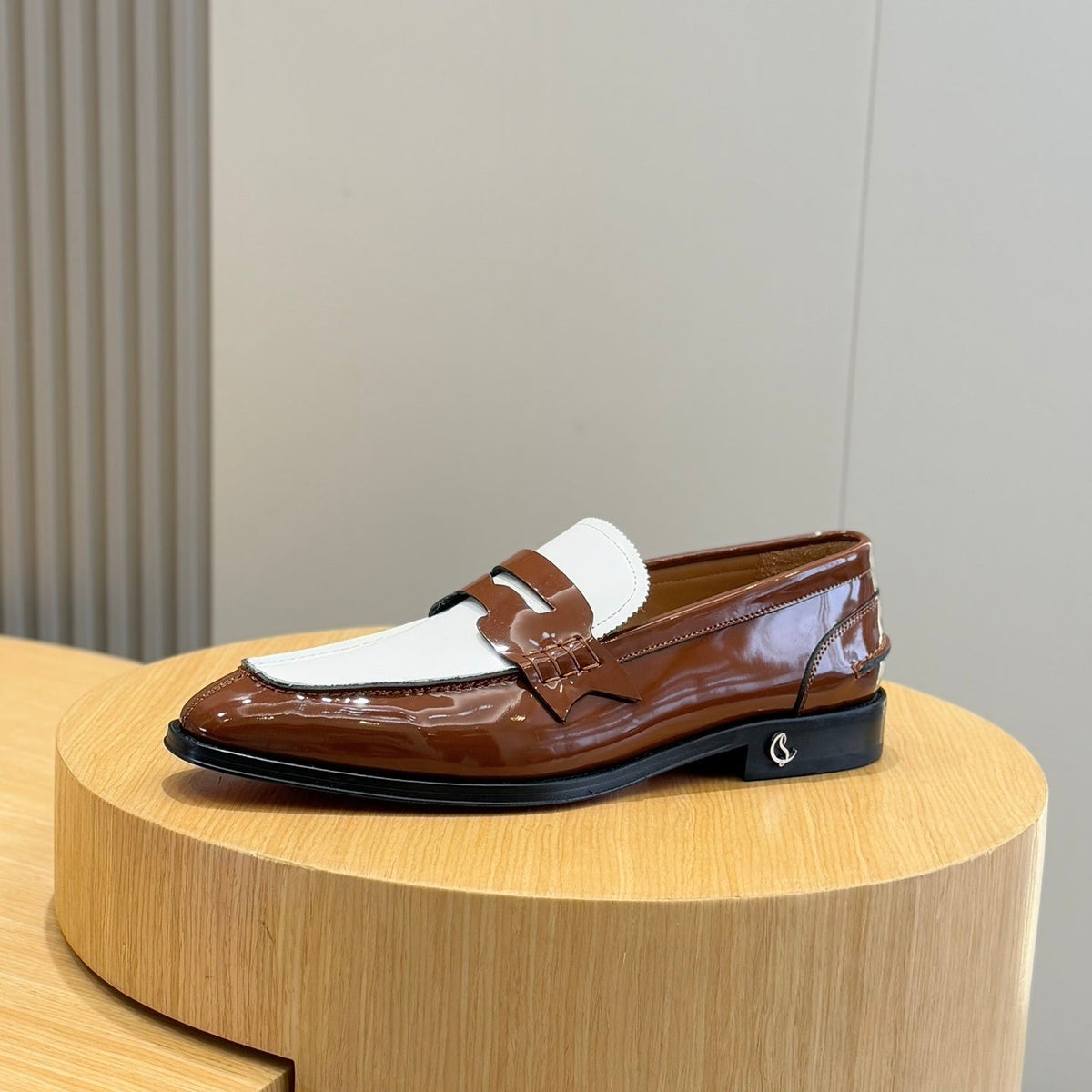 Chloe’s Picks - High-Quality Designer Products for You - AFFORDABLE LUXURY HEELS - 8275