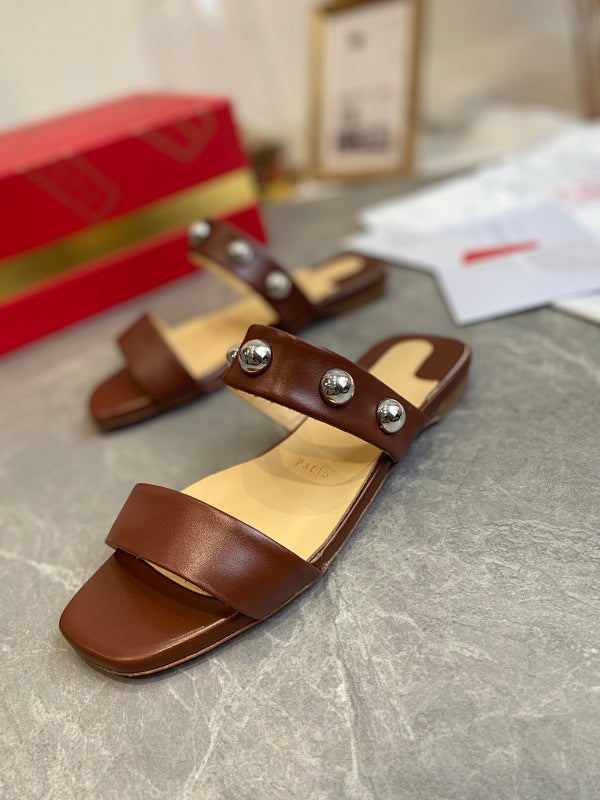 Chloe’s Picks - High-Quality Designer Products for You - AFFORDABLE LUXURY HEELS - 7975
