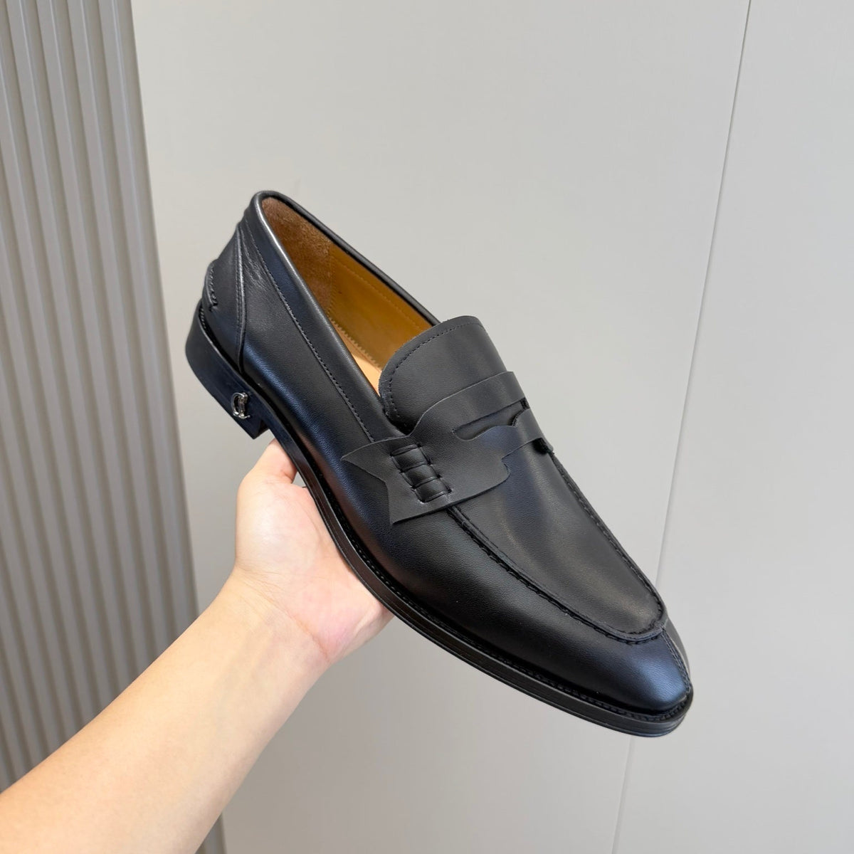 Chloe’s Picks - High-Quality Designer Products for You - AFFORDABLE LUXURY HEELS - 8283