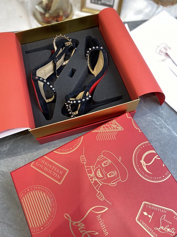 Chloe’s Picks - DESIGNER HEELS FOR WOMEN - AFFORDABLE LUXURY HEELS - 7976