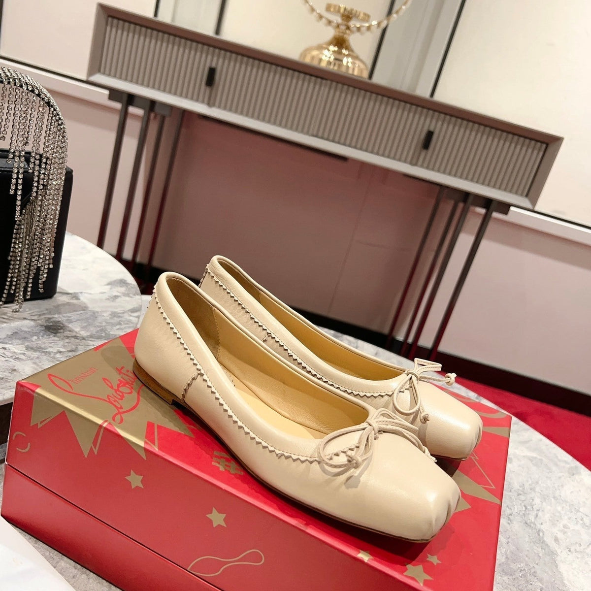 Chloe’s Picks - High-Quality Designer Products for You - AFFORDABLE LUXURY HEELS - 8231