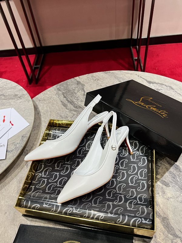 Chloe’s Picks - High-Quality Designer Products for You - AFFORDABLE LUXURY HEELS - 8179