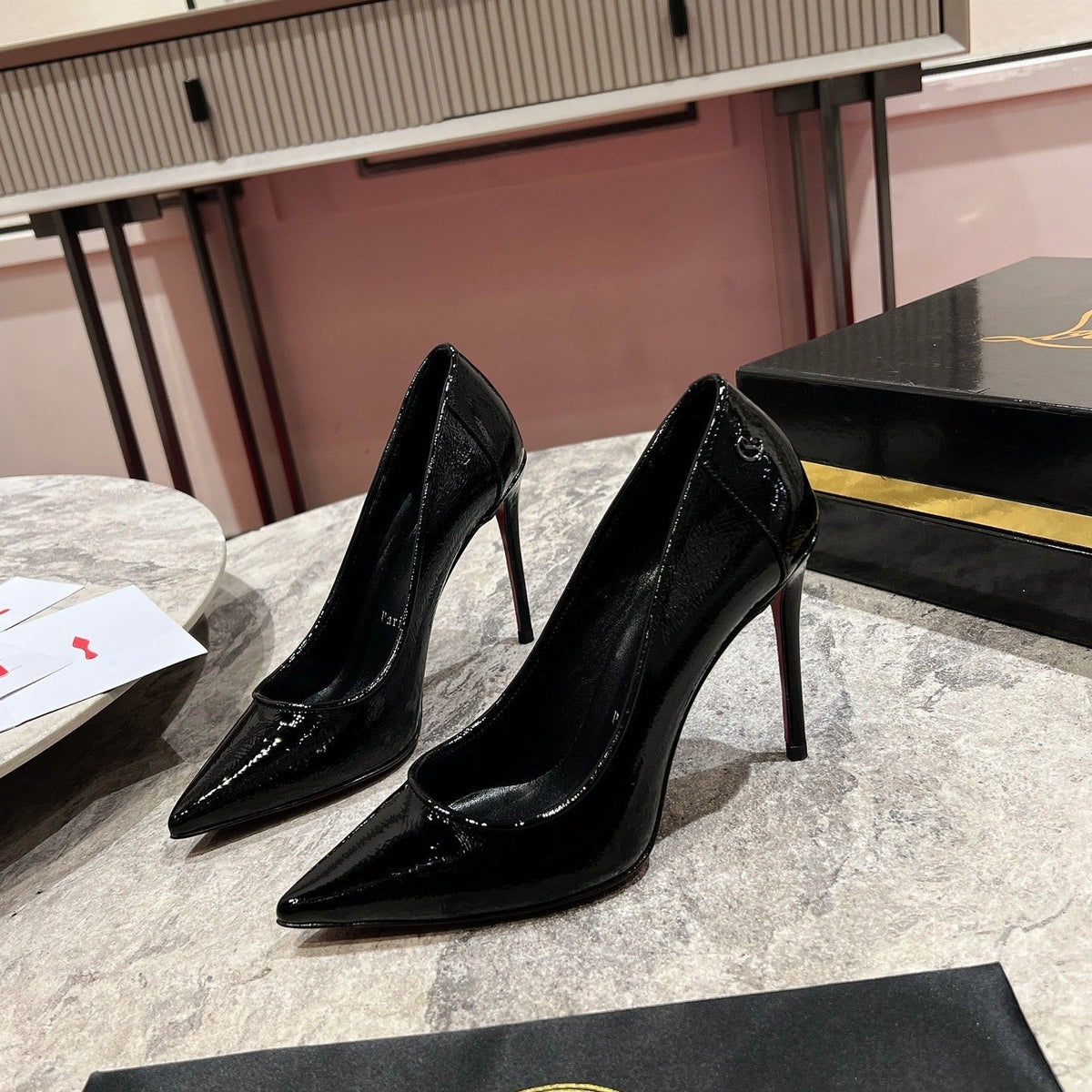Chloe’s Picks - Premium Luxury Goods and Accessories - AFFORDABLE LUXURY HEELS - 8182