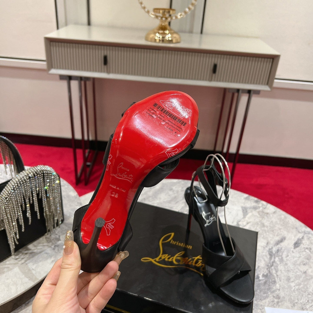 Chloe’s Picks - Premium Luxury Goods and Accessories - AFFORDABLE LUXURY HEELS - 8082