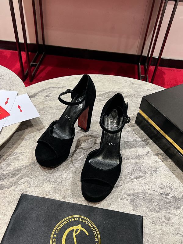 Chloe’s Picks - High-Quality Designer Products for You - AFFORDABLE LUXURY HEELS - 8239