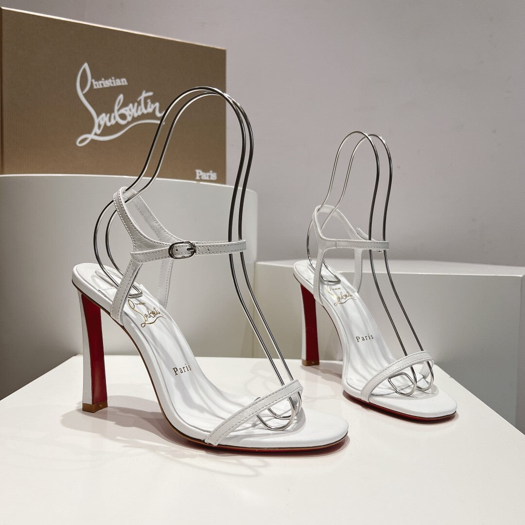 Chloe’s Picks - High-Quality Designer Products for You - AFFORDABLE LUXURY HEELS - 8111