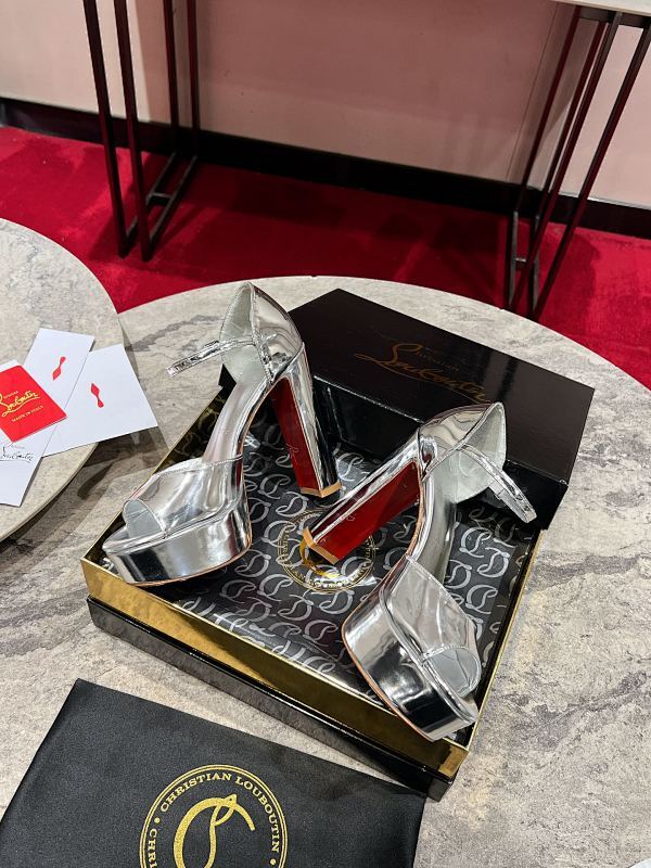 Chloe’s Picks - Premium Luxury Goods and Accessories - AFFORDABLE LUXURY HEELS - 8242