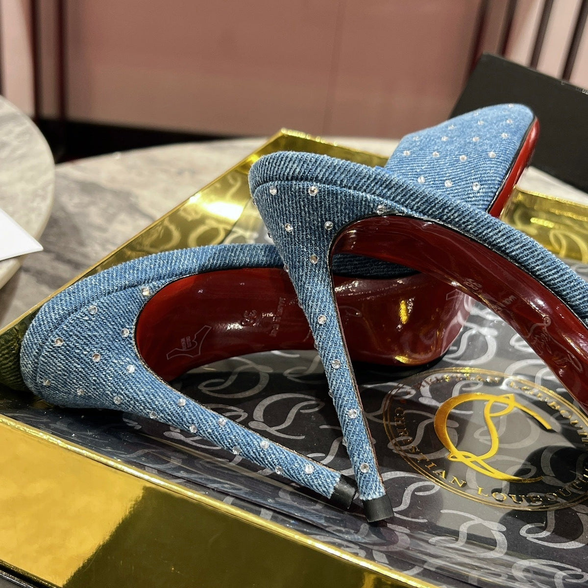 Chloe’s Picks - Premium Luxury Goods and Accessories - AFFORDABLE LUXURY HEELS - 8166